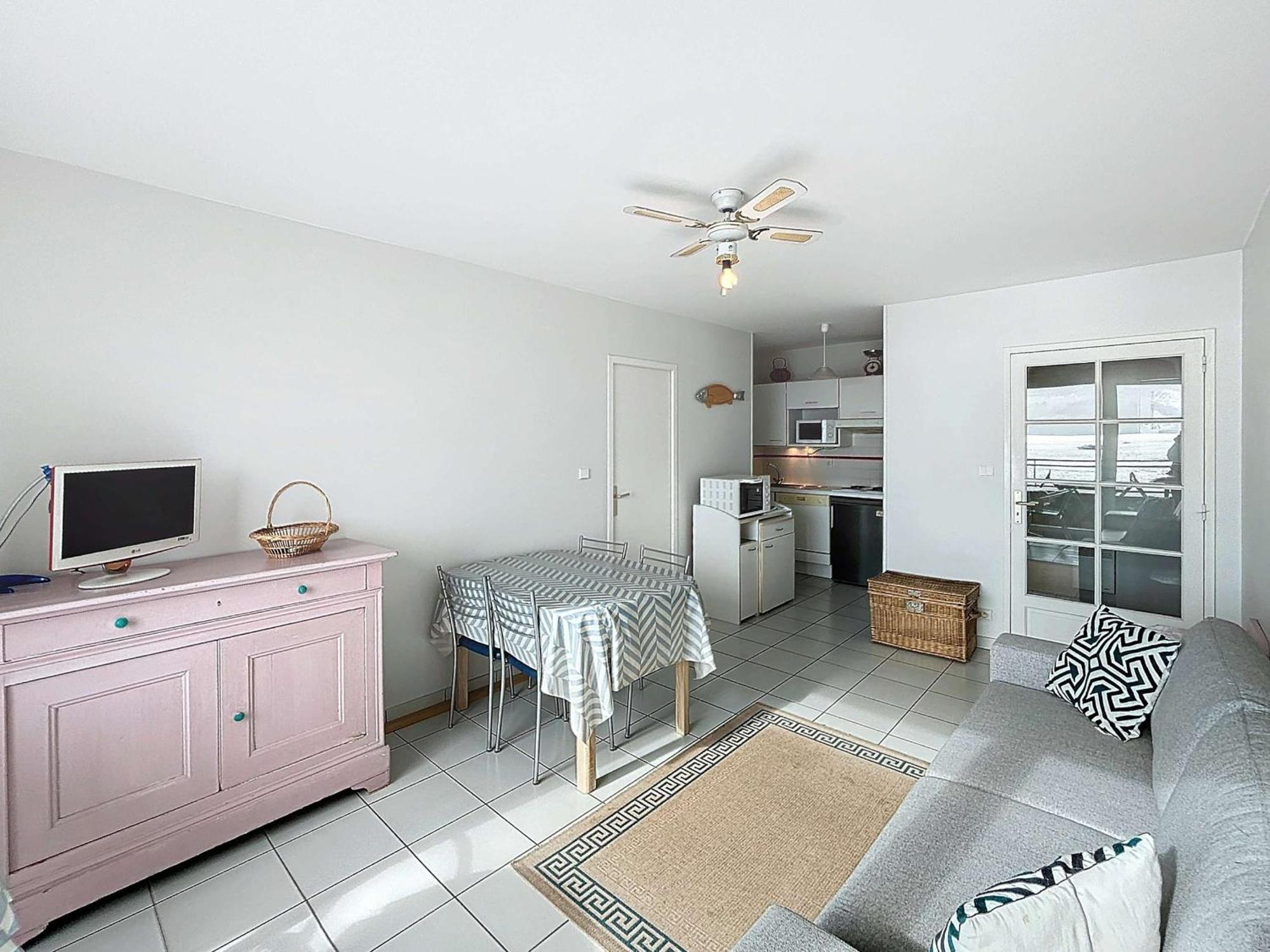 Appartement Avec Balcon, Proche Des Plages Et Commerces - Fr-1-361-89 Гранвиль Экстерьер фото